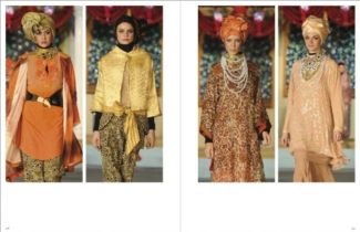 Islamic Fashion + CD Rom: Traditional & Modern Dress in the Muslim World: